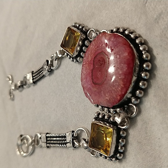 Solar quartz and citrine - Picture 1 of 5